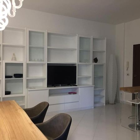 Comodo Appartamento In Pieno Centro Iun P1868 Κάλιαρι Εξωτερικό φωτογραφία